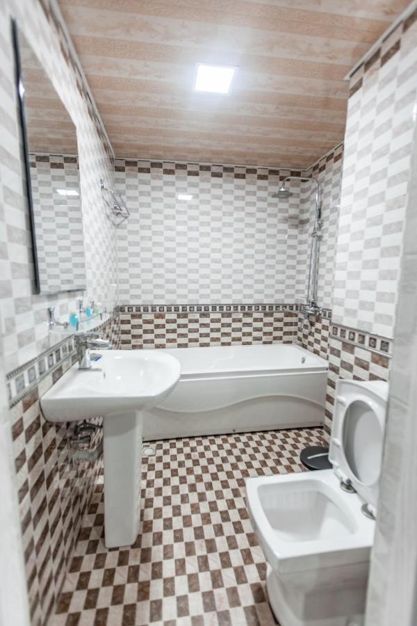 Oydinplaza Hotel Namangan Exterior foto